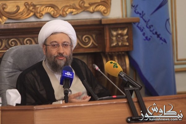 بابک زنجانی می‌گوید میلیاردها تومان به انتخابات رئیس‌جمهور کمک کرده است/ در پرونده زنجانی، دولت و وزارت خارجه باید پاسخگو باشند/ دیپلماسی را منحصر به برجام کرده‌اند که نتیجه‌اش هم اینطور شده است