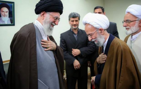 فقدان آیت الله مصباح خسارتی برای حوزه‌ علمیه و حوزه‌ معارف اسلامی است/ حضور انقلابي ایشان در همه‌ میدان‌هائی که احساس نیاز به حضورشان می‌شد، کم‌نظیر بود/ خود من سوگوار این برادر قدیمی و عزیز می‌باشم