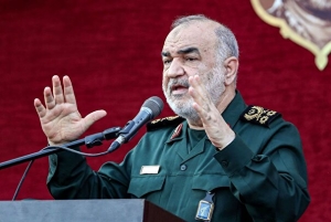 ما در جنگ کامل هستیم، اما کشور در آرامش است